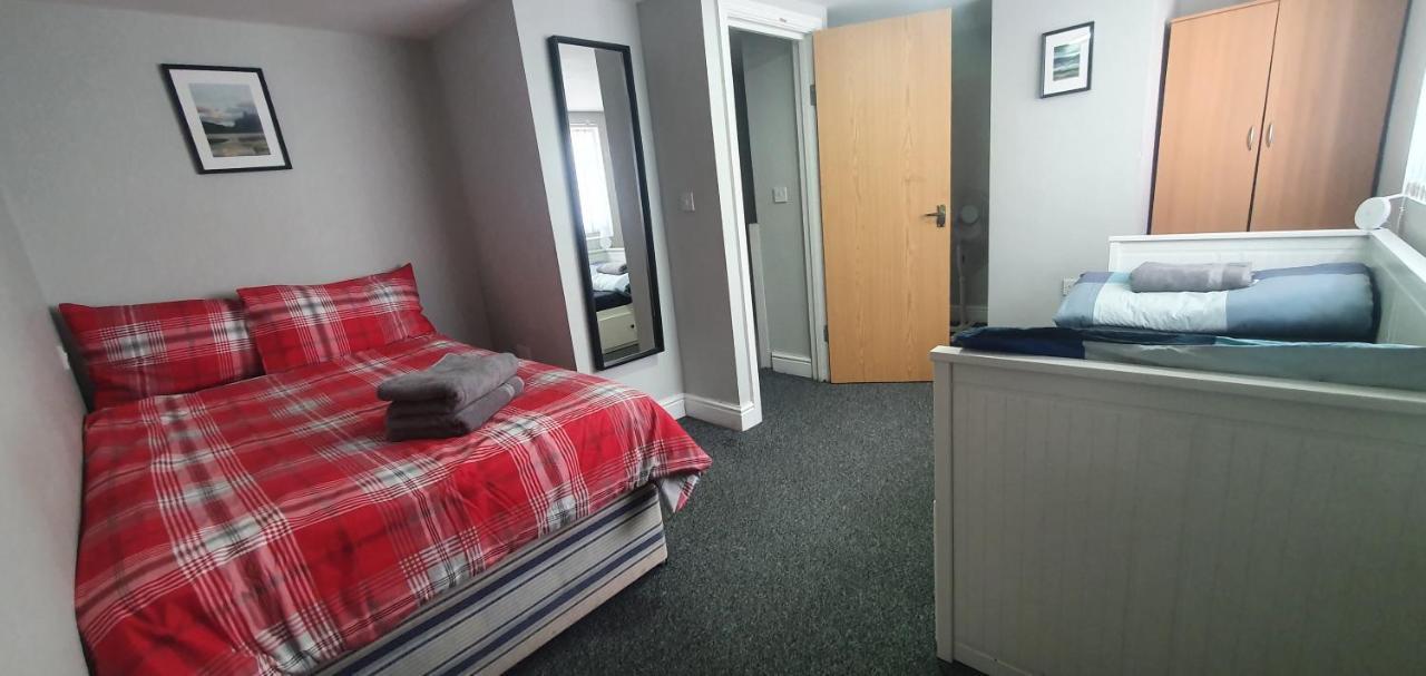 1 Bedroom Flat, Sleeps Up To 5Ppl, City Center 카디프 외부 사진